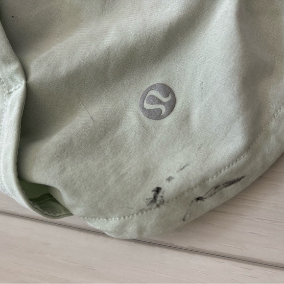 Lululemon speed up shorts - Picture 4 of 4